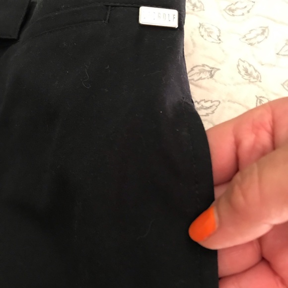 Liz Golf Black Shorts - Picture 4 of 6